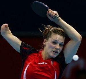 Natalia Partyka, la jugadora de tenis de mesa sin un brazo Natalia Partyka, la jugadora de tenis de mesa sin un brazo